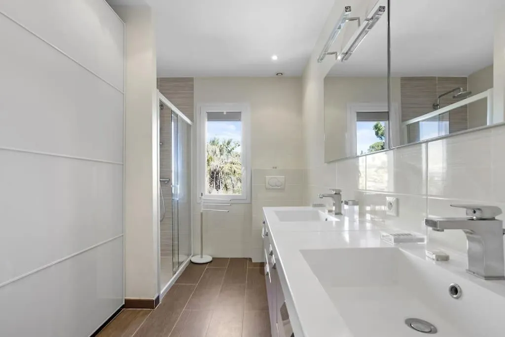 Villa 197 M2, Vue Mer, Parking Roquebrune-sur-Argens 0*,  France